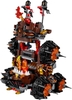 LEGO Nexo Knights 70321 - Cỗ Xe Biến Hình Tháp Canh của Tướng Magmar | legohouse.vn