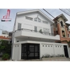 Cho thuê nhà Quận Bình Thạnh, hẻm xe hơi đường D2. Giá : 40 triệu/tháng.