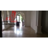 Cho thuê villa Quận 3 nằm trong hẻm trên đường Võ Thị Sáu , 280m2  , giá 2500usd/tháng