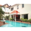 Cho thuê Villa quận 2, khu Thảo Điền, giá 3000$