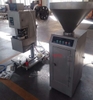 Máy đùn xúc xích định lượng