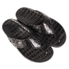 Dép nam Huy Hoàng da cá sấu kiểu kẹp màu đen HD7233 (M)