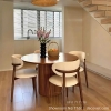 Bàn Ăn Tròn Gỗ 4 Ghế 2776S sở hữu thiết kế tối giản, chân trụ vững vàng, mặt bàn nhẵn mịn, hạn chế cong vênh, mối mọt