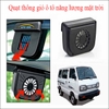 quat-nang-luong-mat-troi-tren-xe-o-to