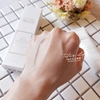 Kem chống nắng màu trắng giúp nâng tông da, chặn cả tia UV và ánh sáng xanh từ điện thoại, máy tính, tivi - Atomy Absolute Snow Tone Up Essence Sun 50ml - 애터미 앱솔루트 스노우 톤업 에센스 선