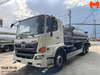 xe-phun-nuoc-rua-duong-hino-14-khoi