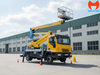 Xe gắn thiết bị nâng người Socage với chân chống triển khai