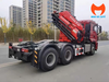 Cẩu gập SUNHUNK K728 xếp gọn trên xe đầu kéo nhìn từ phía sau