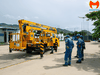 xe-nang-nguoi-dang-thang-jmc-17m-xcmg