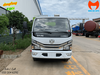Đầu xe quét đường Dongfeng 4 khối nhìn chính diện, thấy rõ lưới tản nhiệt và gạt mưa cabin