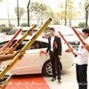 pháo  giấy đám cưới