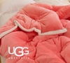 chan-long-cuu-uc-ugg-cam-hong-scu04