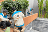 Quy trình lắp đặt Trục cuốn bạt che hồ bơi tự động dùng điện nguồn 24v năng lượng mặt trời
