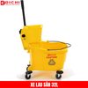 Thùng lau nhà có bánh xe bằng nhựa, mã: B-040D