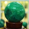 Quả cầu flourite tự nhiên ĐK 8.2cm - 0.9kg - MTA105