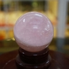Quả cầu thạch anh hồng tự nhiên ĐK 6.9cm - 0.45kg - MTC148