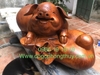 Tượng heo gỗ hương Đaklak