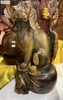 Tượng Chó Gỗ Mun Hoa