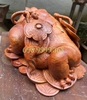 Tượng Cóc Tài Lộc Gỗ Hương Gia lai