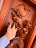 Tranh lý ngư vọng Nguyệt gỗ Hương Gia lai