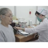 Bệnh nhân xương khớp tăng vọt vào mùa lạnh