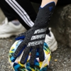 gang-tay-thu-mon-adidas-predator-mutator-ver-1-black-blue