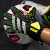 gang-tay-thu-mon-adidas-predator-freak-completition-neo-blue