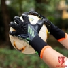 gang-tay-thu-mon-adidas-predator-mutator-hybrid-2022-black-green