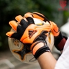 gang-tay-thu-mon-adidas-predator-zone-pro-2015-black-orange-hang-co