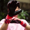 gang-tay-thu-mon-nike-vapor-elite-hong