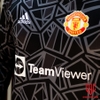 quan-ao-thu-mon-gk-manchester-united-2023-dai-tay-den