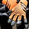 gang-tay-thu-mon-adidas-predator-mutator-hybrid-2024-cam-den