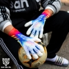 gang-tay-thu-mon-adidas-predator-mutator-world-cup-2022