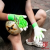 gang-tay-thu-mon-adidas-predator-mutator-hybrid-2024-xanh-la