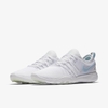 Nike Free TR 7 Reflect AA2238-100