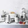 Máy vắt cam Smeg CJF01WHEU màu trắng