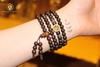 vong-tram-huong-108-hat-tron-tram-huong-indo-vip-phoi-charm-da-theo-menh