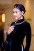 ao-nhung-xanh-den
