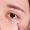 Kem Dưỡng Mắt Vàng 24K AHC Premier Ampoule In Eye Cream ( nội địa Hàn Quốc )