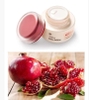 Kem dưỡng mắt Pomegranate And Collagen Volume Lifting Eye Cream The Face Shop