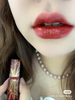 Son lì có dưỡng Shu Uemura Rouge Unlimited Amplified Lacquer (Vỏ đỏ AL RD175: Màu đỏ nâu gạch)