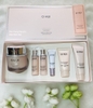 Set kem dưỡng ẩm, chống lão hóa Ohui hồng Miracle Moisture Ceramide Boosting Cream Special Set