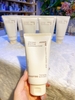Sữa Rửa Mặt Tro Núi Lửa Trị Mụn Đầu Đen, Bã Nhờn Innisfree Jeju Volcanic Pore Cleansing Foam 150ml