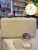 Bộ Mỹ Phẩm + vali đựng đồ Off-White x Amore Pacific Protection Box