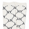 mlb-dinamond-monogram-knee-socks-new-york-yankees-cream