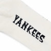 mlb-dinamond-monogram-knee-socks-new-york-yankees-cream
