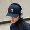 non-mlb-athleisure-structure-ball-cap-new-york-yankees-black