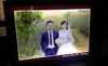 khung-tranh-mica-den-led-sieu-mong