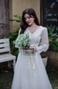 Váy Cưới Xốp Cổ V Tay Dài Đỏ DC775