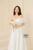 Váy cưới phi nhật trễ vai organza chân eo trắng VC859